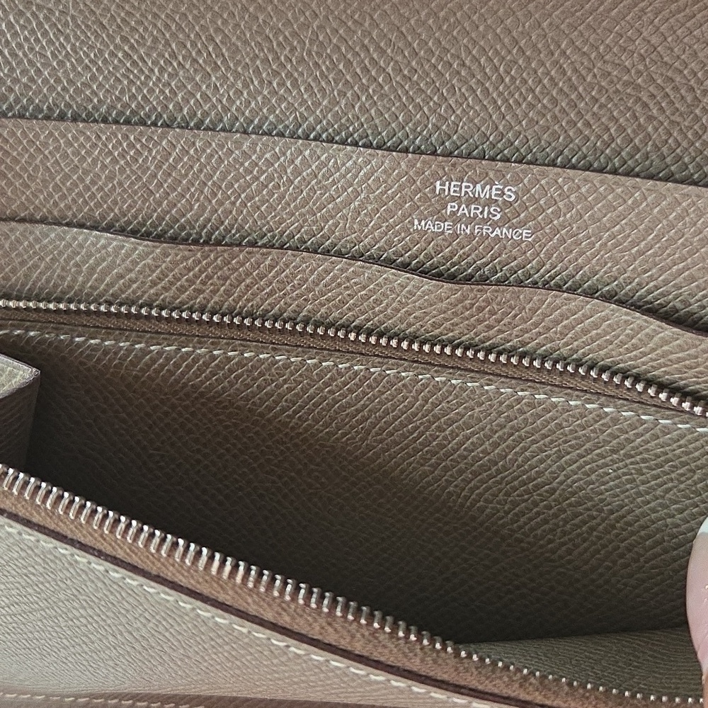 Hermes Taupe Leather Organizer - Picture 5 of 9
